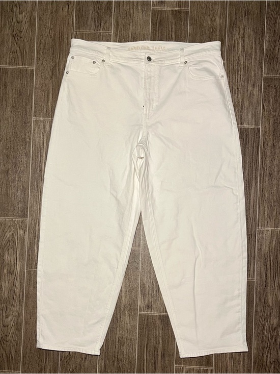 American Eagle Outfitters Denim - American Eagle Barrel Jeans White Women’s Size 14 Wide Leg NWT
